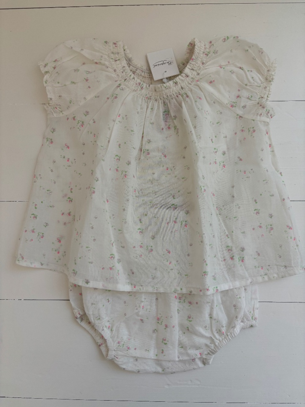 Bonpoint floral two piece set NWT 6m
